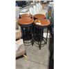Image 1 : 4 BROWN BAR STOOLS