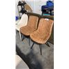 Image 1 : 2 BROWN SIDE CHAIRS