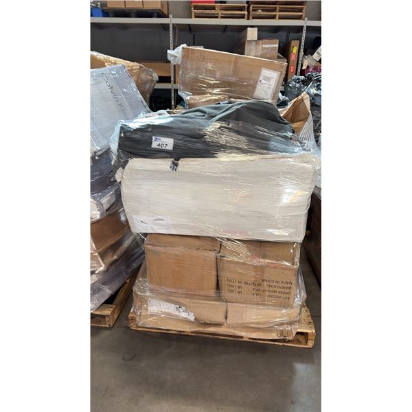 PALLET OF AQUATIC VESSELS AND ACCESSORIES