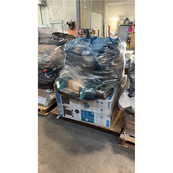 PALLET OF AQUATIC VESSELS AND ACCESSORIES
