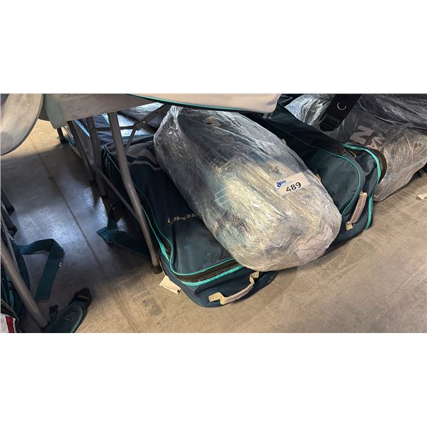 3 BODY GLOVE AQUATIC VESSELS