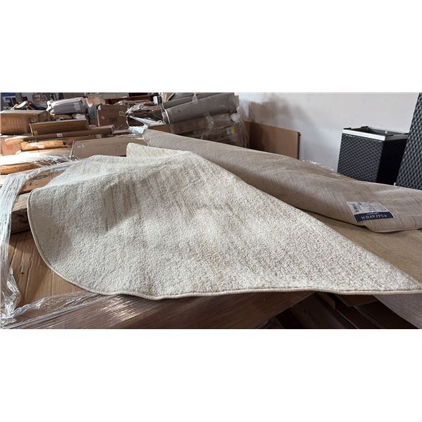 ADIRONDACK  ADR113W-9R CHAMPAGNE/CREAM 9' X 9' ROUND AREA RUG