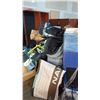 Image 3 : 4 BINS OF AQUATIC VESSELS - MUST TAKE ALL