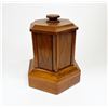 Image 6 : Wooden Musical Cigarette Carousel Dispenser