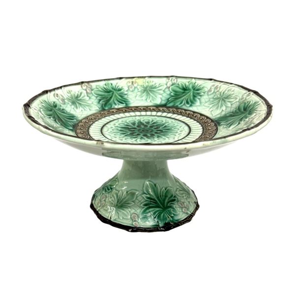 Mintons Green Majolica Dessert Cake Stand