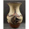 Image 1 : SANTO DOMINGO POTTERY VASE