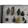 Image 3 : COLLECTION OF ARROW HEADS