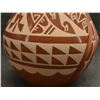 Image 10 : JEMEZ POTTERY VASE (LLT)