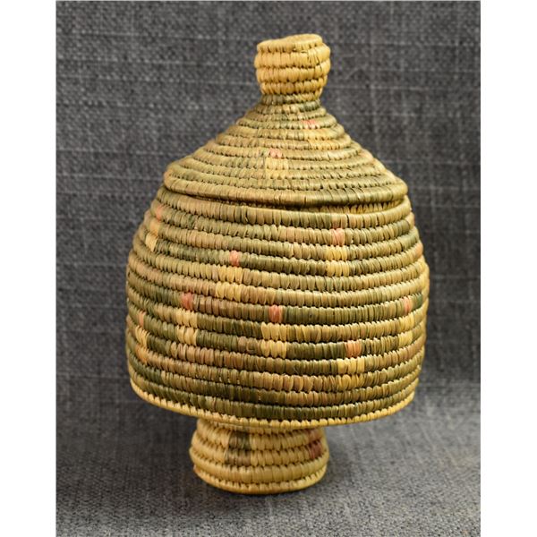 INUIT LIDDED BASKET