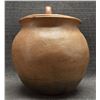 Image 3 : TAOS POTTERY BEAN POT