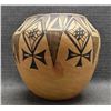 Image 3 : ACOMA POTTERY VASE (CINDY DEWAHE)