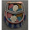 Image 7 : IROQUOIS BEADED POUCH