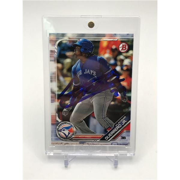 VLADIMIR GUERRERO JR SIGNED ROOKIE CARD