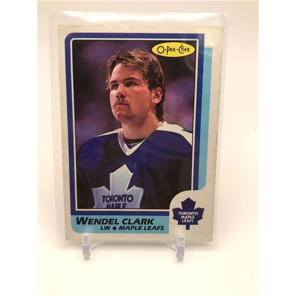 1986 OPC WENDEL CLARK ROOKIE HOCKEY TRADING CARD