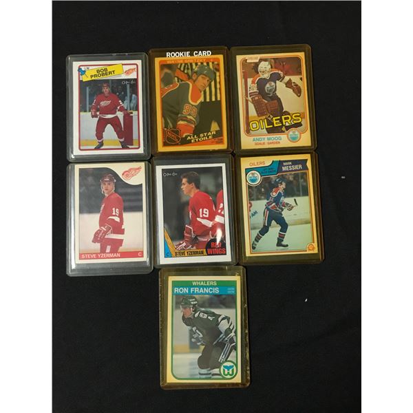 LOT OF 7 HOCKEY TRADING CARDS INCLUDING SOME ROOKIES