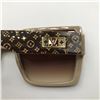 Image 3 : BNIB SUNGLASSES WITH ACCESSORIES
