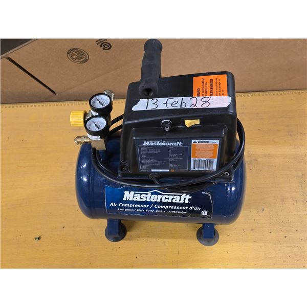 Mastercraft air compresser- works