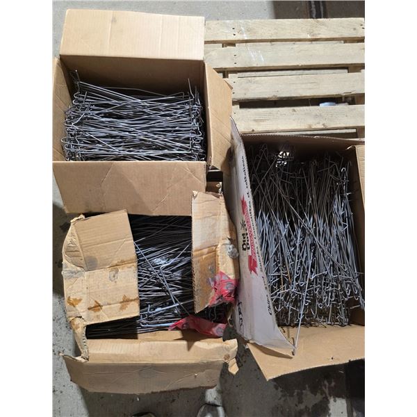 3 boxes super from hooks- 15"L