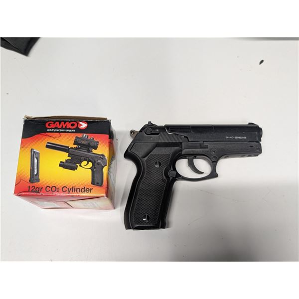 GAMO PT 80 Cal.4.5mm (.177) F Air Pistol w/ 12gr CO2 Cylinders