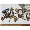 Image 3 : Valve diverters and washers