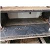 Image 3 : Antique stove- missing top