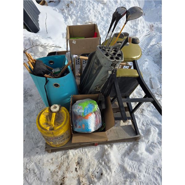 Pallet of misc items