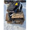 Image 1 : Pallet of misc items