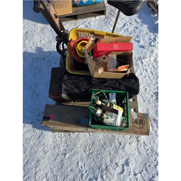 Pallet of misc items