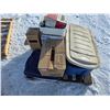 Image 4 : Pallet of misc items