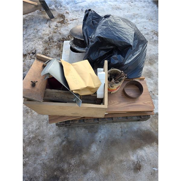 Pallet of misc items