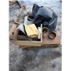 Image 1 : Pallet of misc items