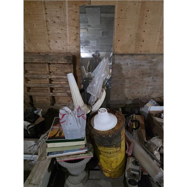 Pallet of misc items