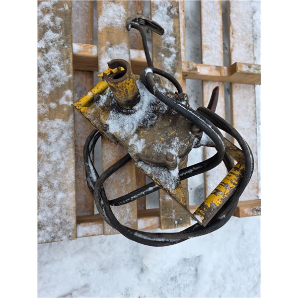 Post hole auger- untested