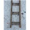 Image 2 : Wood ladder- 11Ft