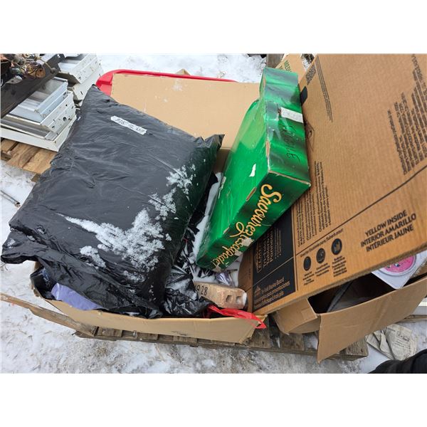 Pallet of misc items