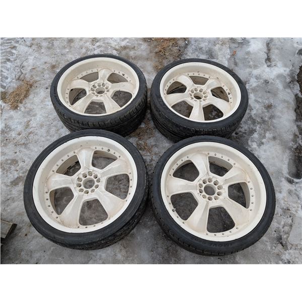 Set of 4 Tires 265/35R22 102V XL M+S (Used)