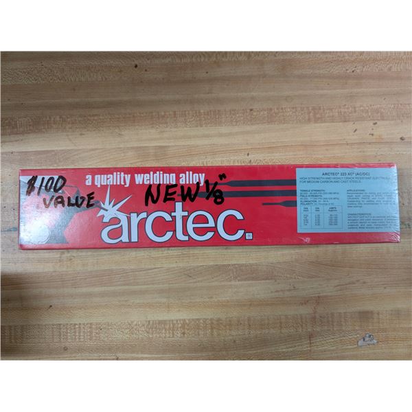 Arctec Welding Ally Sealed Brand new in Box 223 XC (AC/DC) and More info on Box