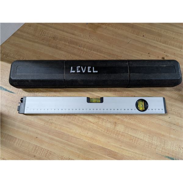 Possibly New/Barely Used Laser Level w/ Case
