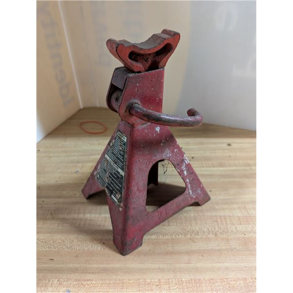 Older Jack Stand 10"-15"