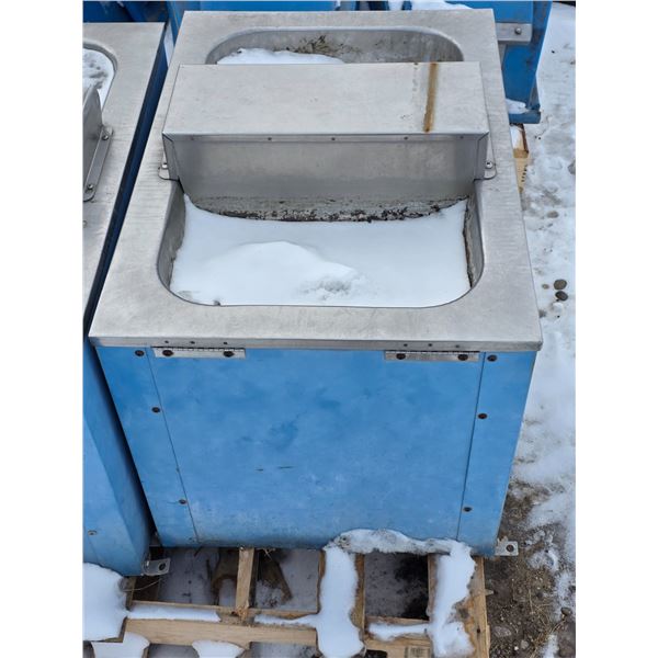Live stock waterer- stainless steel - 31" by 22" by 22"H