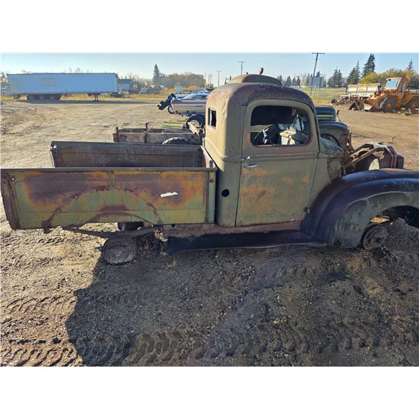 1947 ford 1/2 ton body -AS IS - SER: 202H47-53864