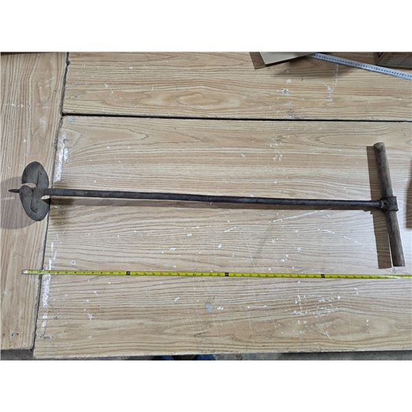 Manual auger