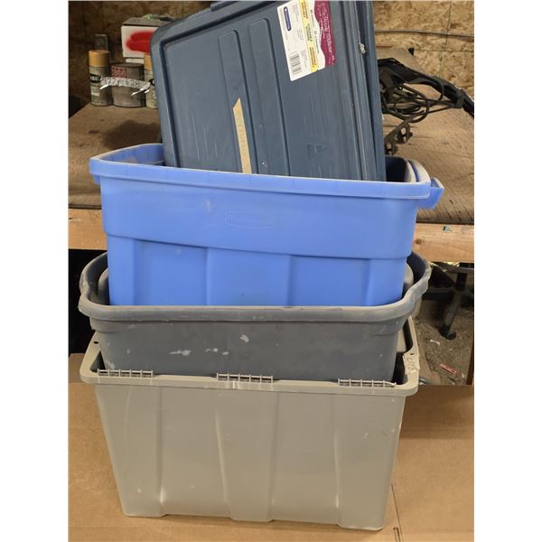 Lot of totes/bins- some lids don’t fit