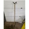 Image 1 : Garden hoe- 66"L