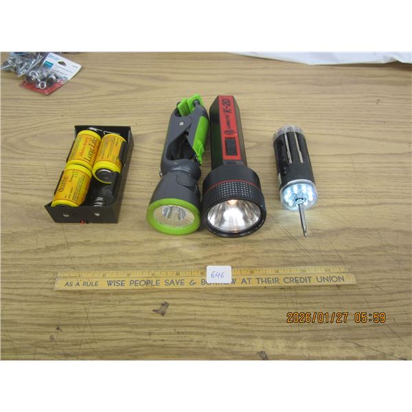 Lot of 3 Flash Lights all Working Black Fire Clip Light Lighted Screw Driver and a Regular Flash Lig