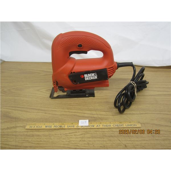 Black and Decker Jigsaw with Onboard Storage Tested and Working Good