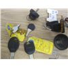 Image 4 : Lot Automotive Keys and a Few Fobs