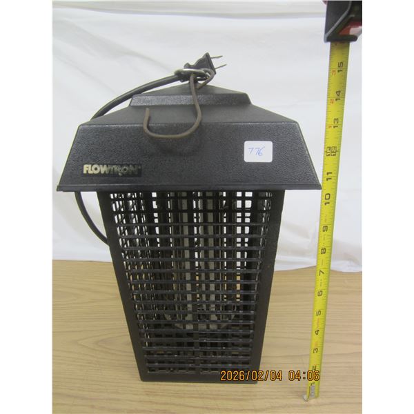Flowtron Electric Hanging Bug Zapper Good Condition