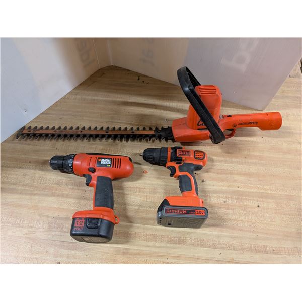 Black and Decker Tools (2) Drills (1) Works-no Charger and 18" Cut Hedge Trimer-Missing Cord