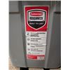 Image 3 : 23"x15"x16" Roughneck Storage Tub